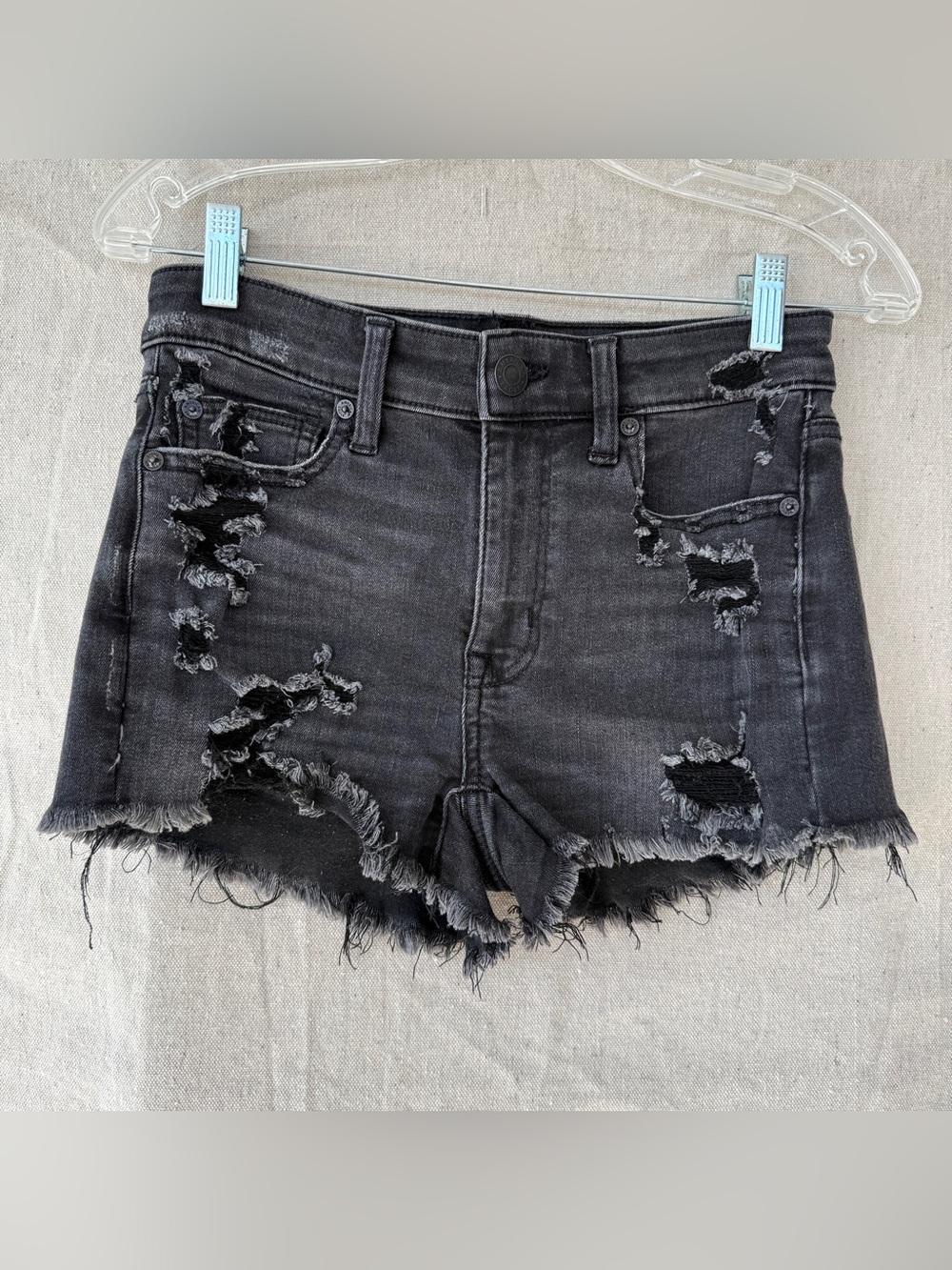 American Eagle Size 2 Black Next Level Stretch Distressed Denim Shorts